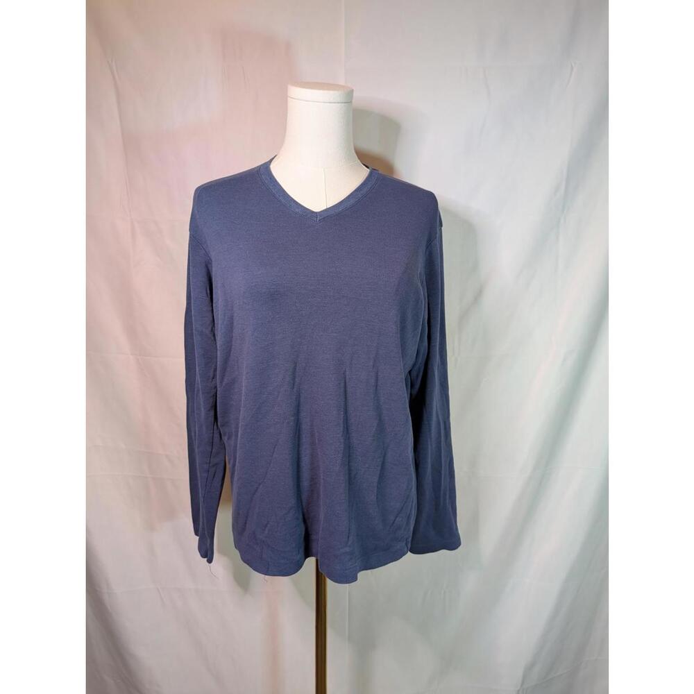 UNIQLO Men's Size Small Long Sleeve V-Neck Blue Shirt